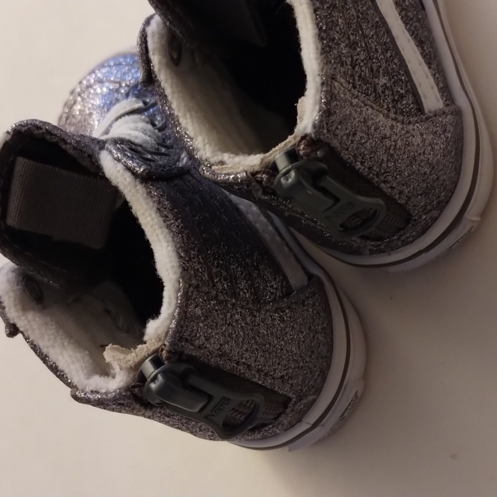 Kids vans - Picture 3 of 4